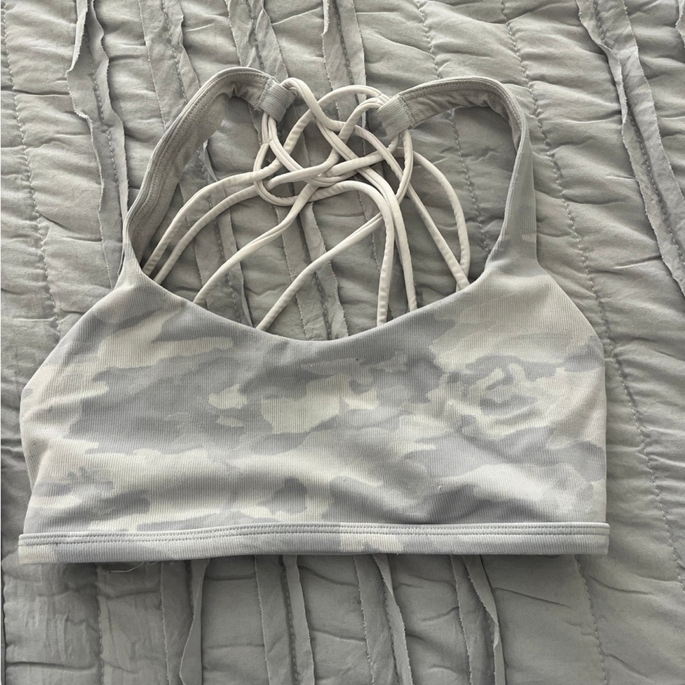 lululemon free to be sports bra